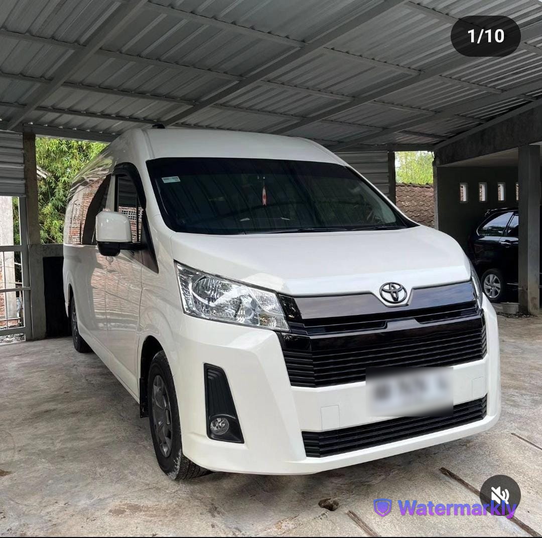 Toyota Hiace Premio
